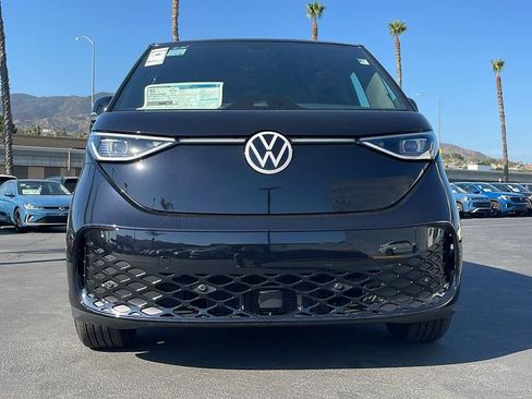 New 2025 Volkswagen ID. Buzz Pro S image 4