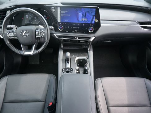 Used 2023 Lexus RX 350 Premium w/ Accessory Package AWD/4WD image 30