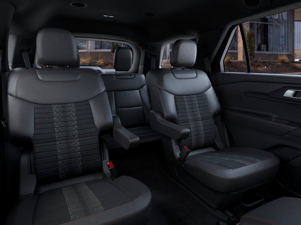 Used 2027 Ford Explorer ST-Line AWD/4WD image 13