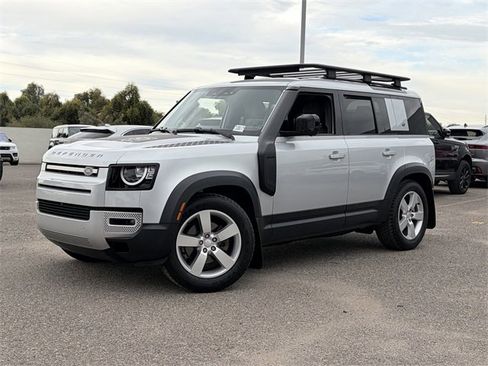 Used 2023 Land Rover Defender 110 S image 2