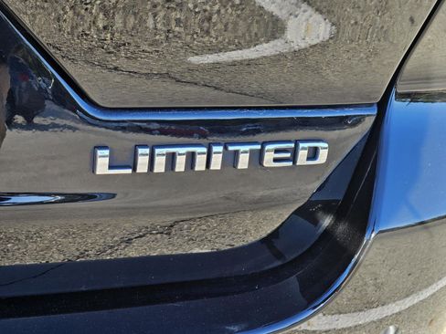 Used 2022 Jeep Grand Cherokee Limited image 7