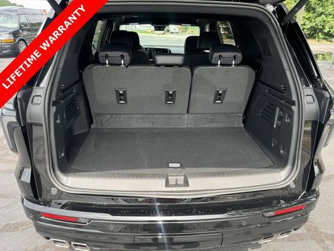 New 2026 Chevrolet Traverse High Country image 5