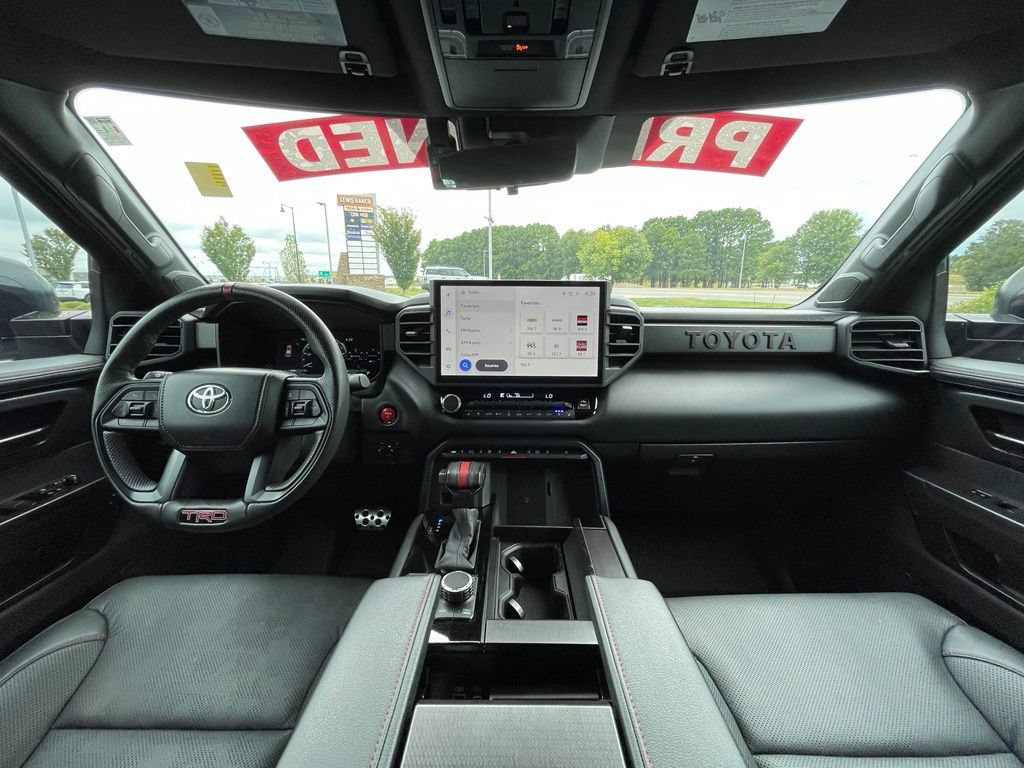 Used 2025 Toyota Sequoia TRD Pro AWD/4WD image 30