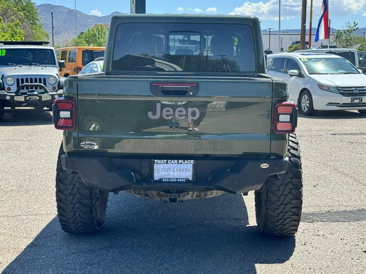 Used 2021 Jeep Gladiator Rubicon AWD/4WD image 7