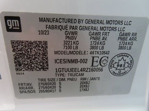 Used 2024 GMC Sierra 1500 AT4 w/ Technology Package image 83