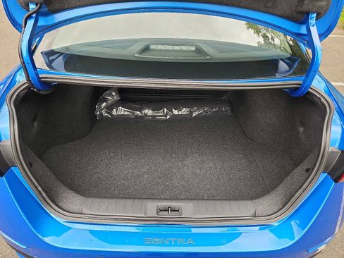 Certified 2024 Nissan Sentra SR image 26