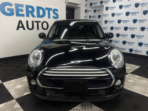 Used 2015 MINI Cooper 4-Door Hardtop FWD image 2