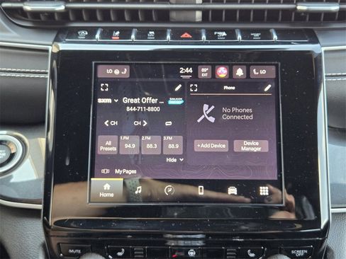 Used 2022 Jeep Grand Cherokee L Laredo image 16