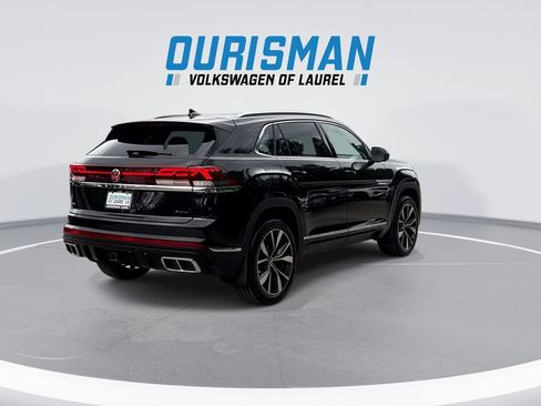 Used 2024 Volkswagen Atlas Cross Sport SEL Premium R-Line AWD/4WD image 8