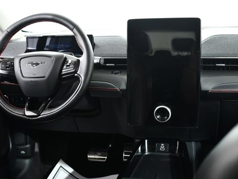 Used 2025 Ford Mustang Mach-E Premium w/ Sport Appearance Package AWD/4WD image 8