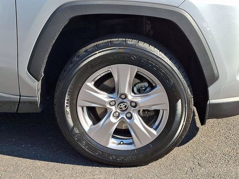Certified 2025 Toyota RAV4 XLE AWD/4WD image 8