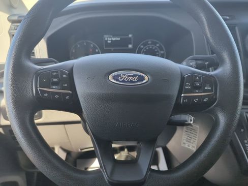 Used 2025 Ford Transit 250 148 High Roof AWD image 22
