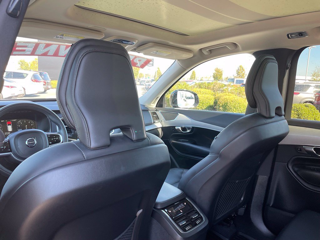 Used 2022 Volvo XC90 T5 Momentum AWD/4WD image 27