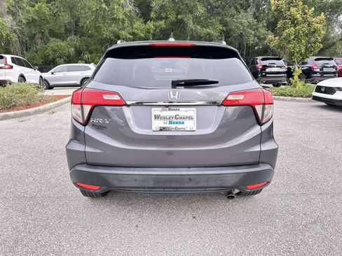 Used 2022 Honda HR-V EX image 5