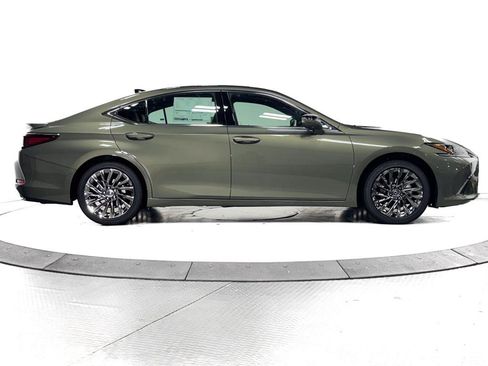 New 2025 Lexus ES 350 w/ Luxury Package image 13