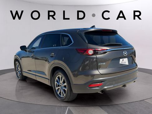 Used 2018 MAZDA CX-9 Touring w/ Touring Premium Package FWD image 5
