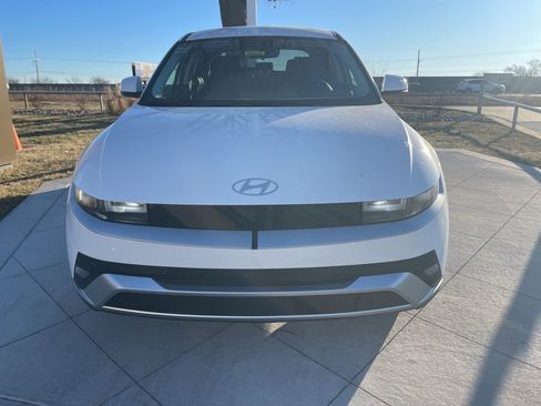 New 2026 Hyundai Ioniq 5 SE image 8