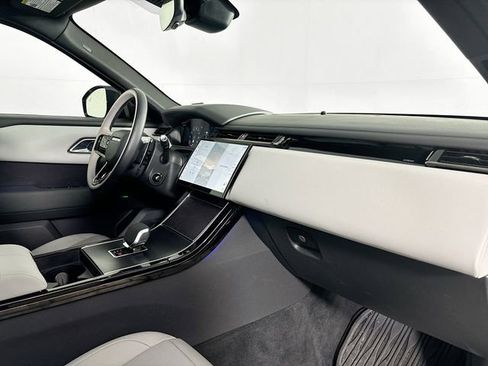 Used 2026 Land Rover Range Rover Velar Dynamic SE image 29