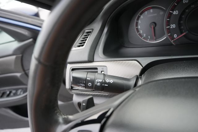 Used 2016 Honda Accord Sport image 26