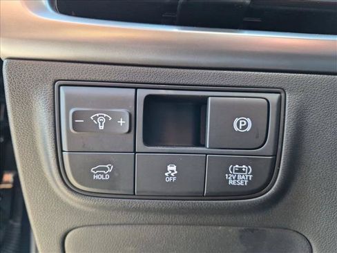 Used 2025 Hyundai Tucson Limited AWD/4WD image 15