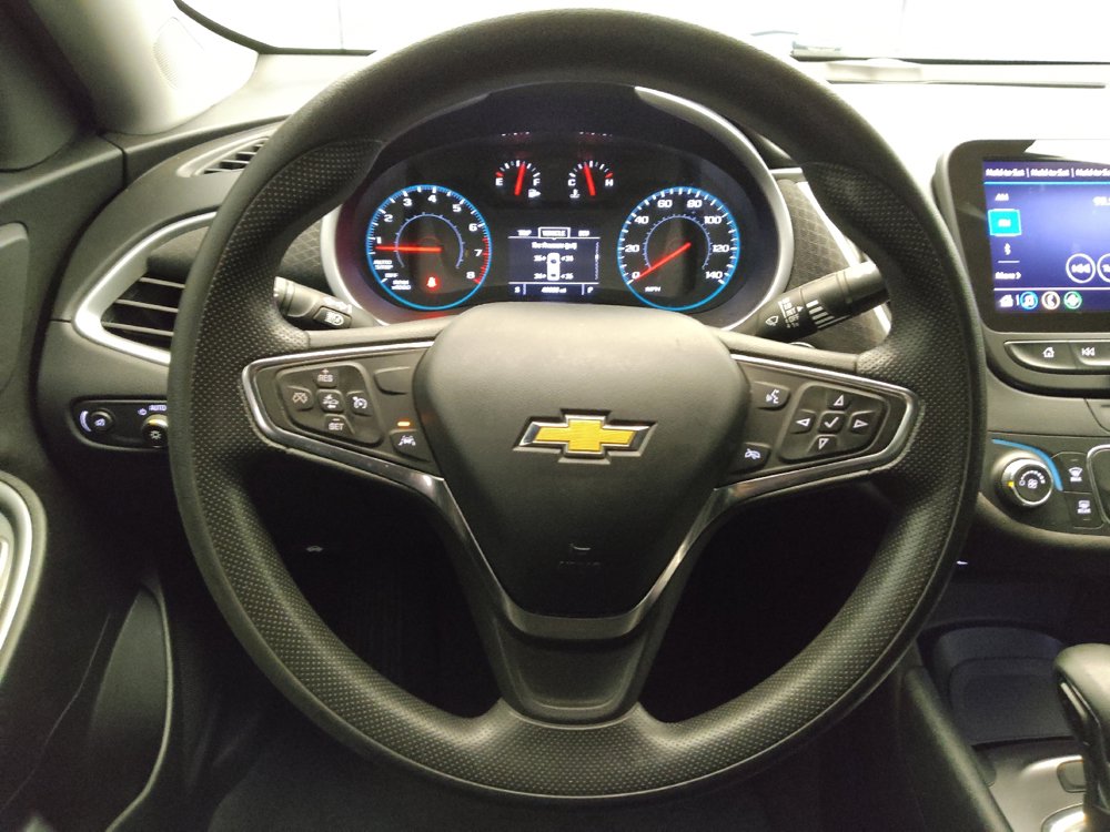 Used 2023 Chevrolet Malibu LS FWD image 22