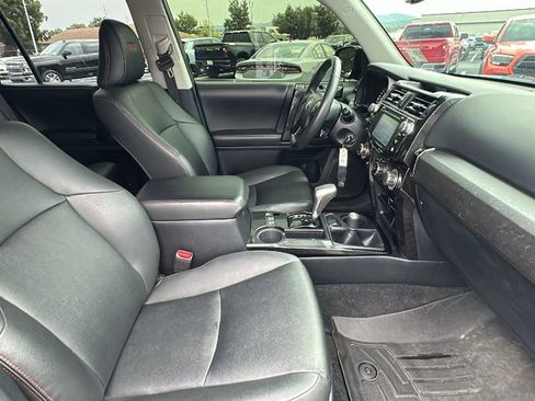 Used 2019 Toyota 4Runner SR5 image 15