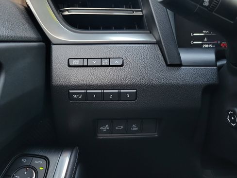 Used 2024 Lexus GX 550 w/ Accessory Package (Z1) AWD/4WD image 28