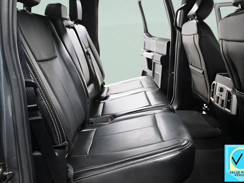 Used 2018 Ford F150 Lariat w/ Equipment Group 502A Luxury image 30