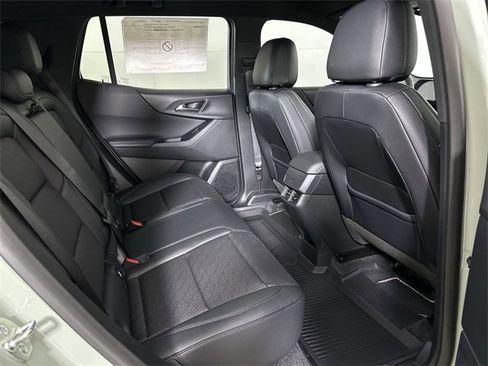 New 2026 Chevrolet Equinox LT w/ Convenience Package II image 27