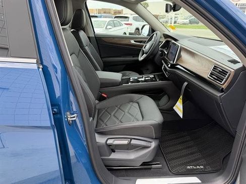 New 2026 Volkswagen Atlas SE image 20