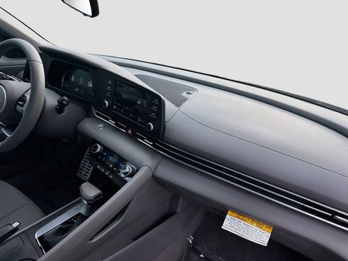 Certified 2026 Hyundai Elantra Sport w/ Cargo Package FWD image 28