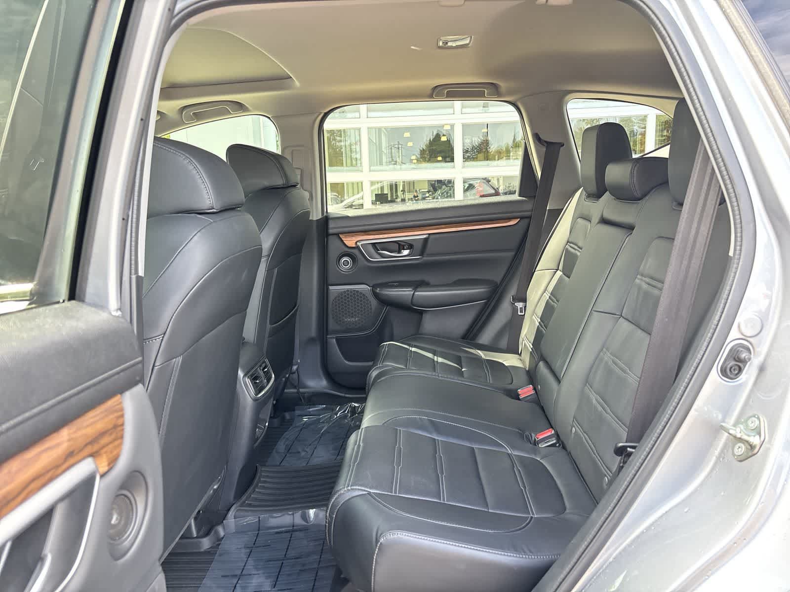 Used 2020 Honda CR-V Touring image 6