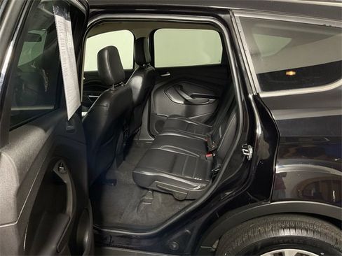 Used 2019 Ford Escape SEL image 30