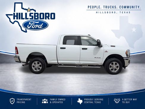 Used 2024 RAM 2500 Big Horn w/ Off Road Package AWD/4WD image 4