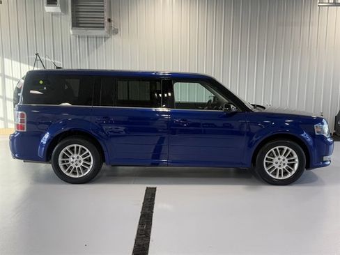 Used 2014 Ford Flex SEL w/ Equipment Group 202A image 2