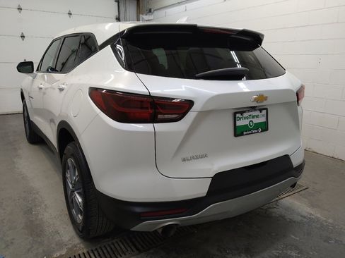 Used 2023 Chevrolet Blazer LT w/ Driver Confidence Package FWD image 5