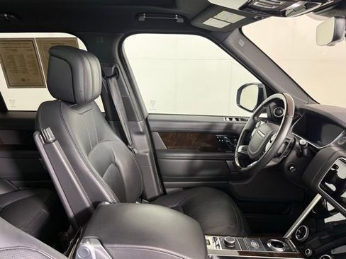 Certified 2019 Land Rover Range Rover Supercharged AWD/4WD image 32