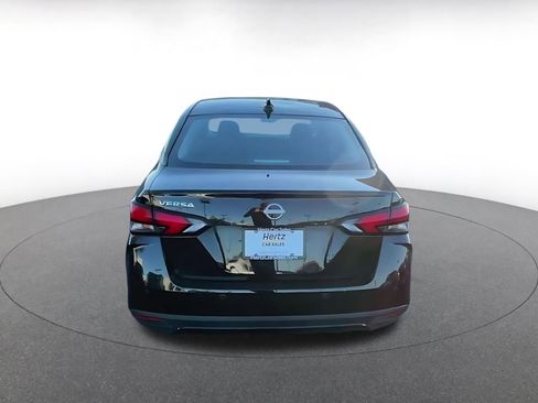 Used 2025 Nissan Versa SV w/ Trunk Package image 12