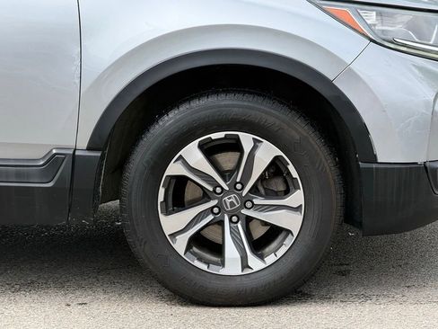 Used 2019 Honda CR-V LX image 6