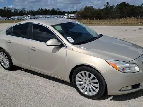 Used 2012 Buick Regal Leather image 8