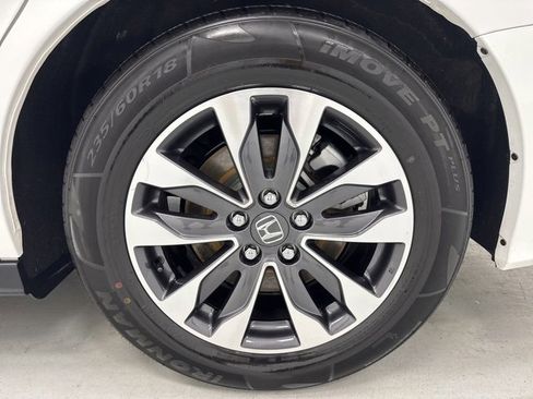 Used 2024 Honda Odyssey EX-L image 36