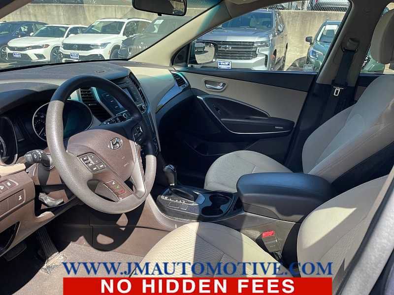 Used 2018 Hyundai Santa Fe Sport AWD/4WD image 2