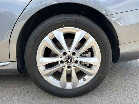 Used 2019 Mercedes-Benz C 300 Sedan image 14