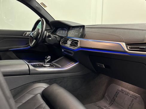 Used 2023 BMW X5 xDrive40i w/ M Sport Package AWD/4WD image 25