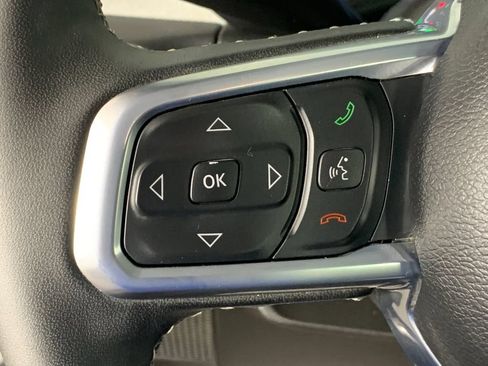 Used 2025 Jeep Wrangler Unlimited Sahara w/ Safety Group AWD/4WD image 18