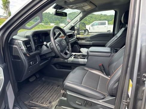 Used 2025 Ford F250 Lariat w/ Chrome Package AWD/4WD image 18