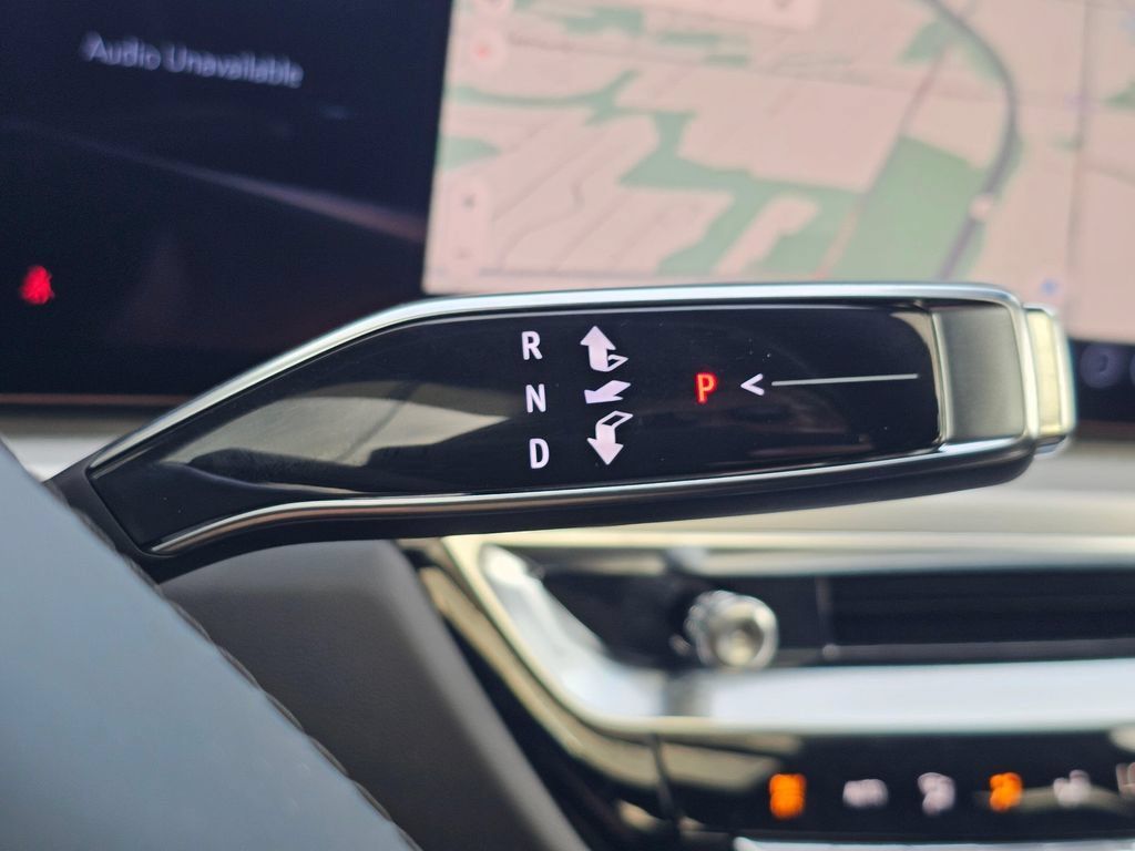 New 2027 Cadillac Lyriq V Premium AWD/4WD image 33