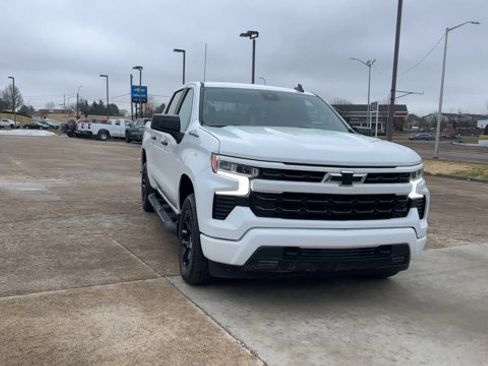 Used 2023 Chevrolet Silverado 1500 RST w/ Protection Package image 3