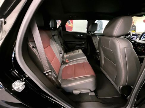 Used 2025 Chevrolet Blazer RS w/ Driver Confidence II Package image 16