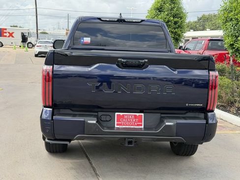 Used 2025 Toyota Tundra Platinum AWD/4WD image 6